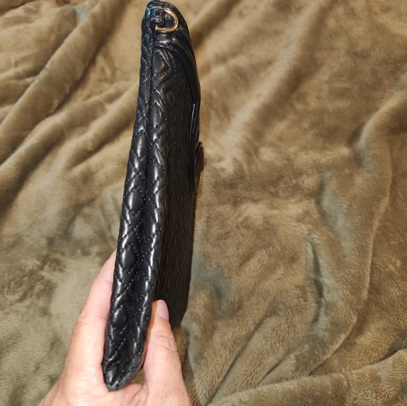 Authentic tory burch clutch - Picture 5 of 13